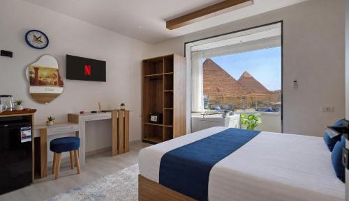 King Room with Mountain View