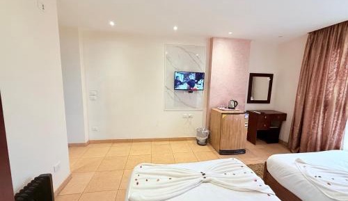 Twin Room with View