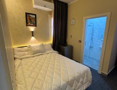 Single Room with Private Bathroom