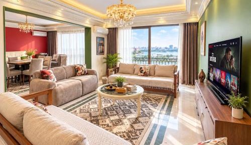 Three-Bedroom Apartment with Water View