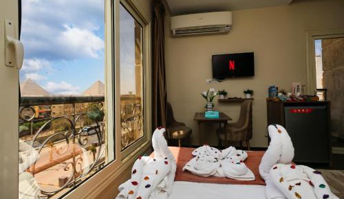 Triple Room with Mountain View