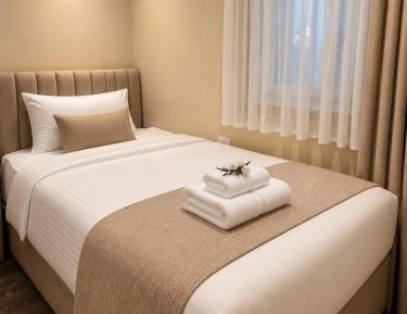 Superior Twin Room with City View