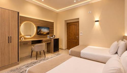 Superior Twin Room with City View