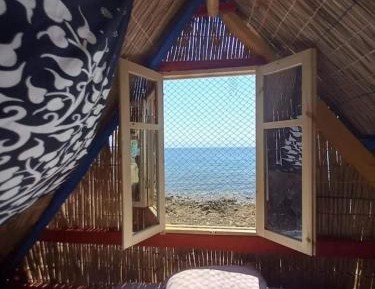 Bungalow with Sea View