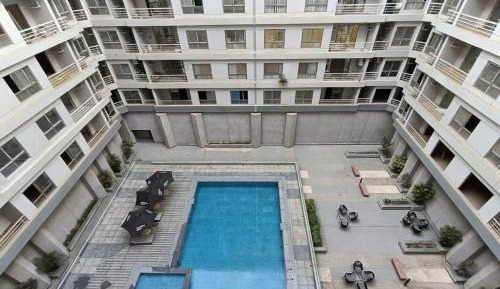 Two-Bedroom Deluxe Apartment with Balcony