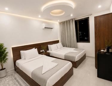 Deluxe Double or Twin Room
