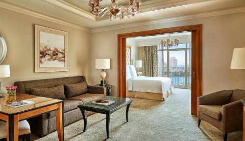 Corniche Suite - King Bed