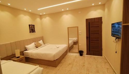 Comfort Triple Room