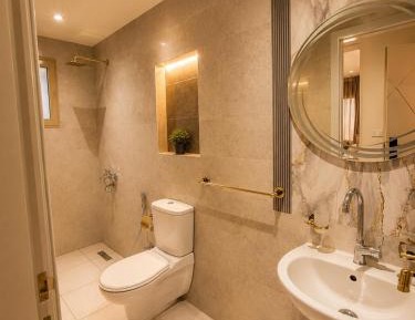 Deluxe Single Room