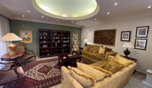 One-Bedroom Villa