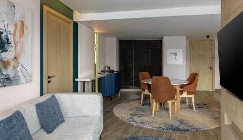 King Suite
