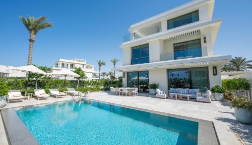 Four Bedroom Villa Pearl with Private Pool