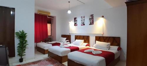 Luxury Triple Room