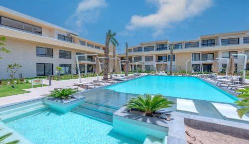Two-Bedroom Apartment with Pool View