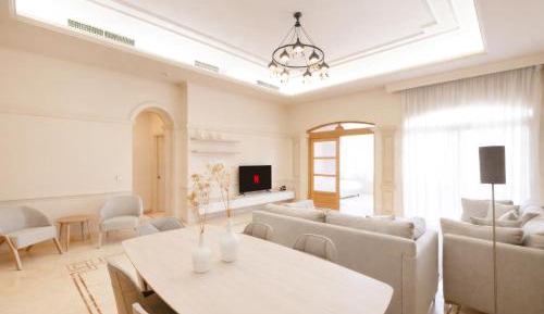 2 Bedroom Big Chalet
