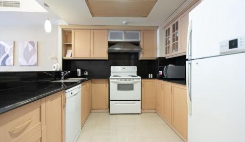 Two bedroom side swimming pool