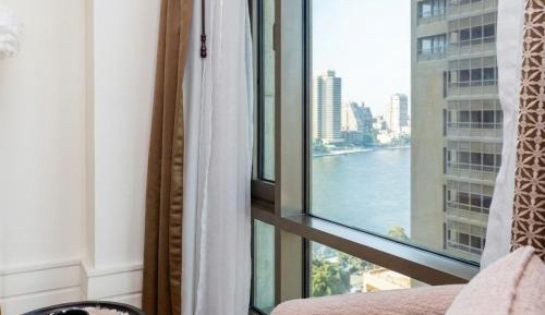 Deluxe Double Room with Side Sea View