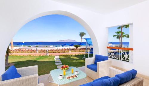 Villa - Beach Front