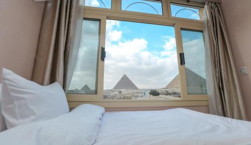 Double or Twin Room with Pyramids View