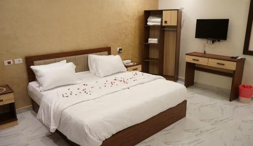Deluxe Single Room
