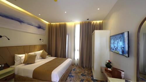 Double Room with Lake View