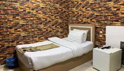 Economy Single Room