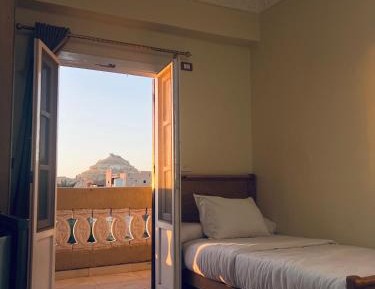 Single Room with Mountain View