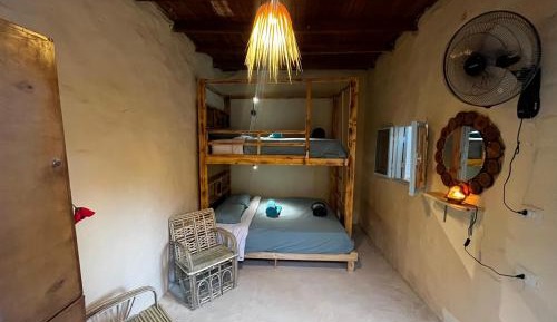 Basic Triple Room with Shared Bathroom