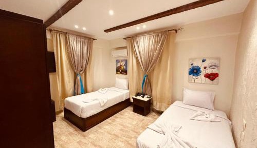 One-Bedroom Suite