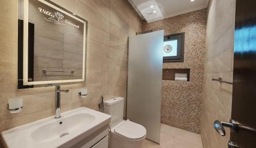 Deluxe Double Room with Balcony and Sea View