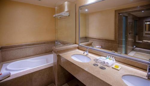 Royal Suite, Queen Bed, Private Pool