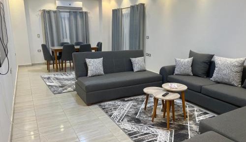 Three-Bedroom Apartment with Balcony