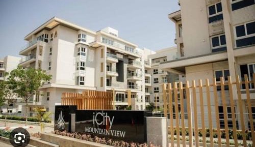 Two-Bedroom Deluxe Apartment with Garden View