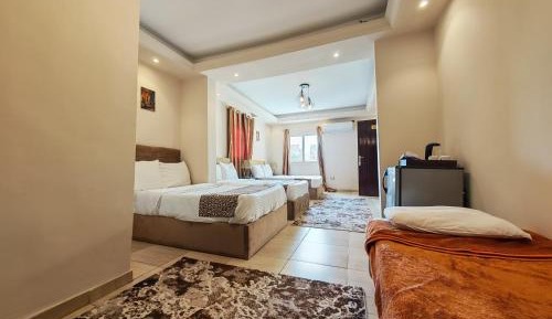 Quadruple Room with Mountain View
