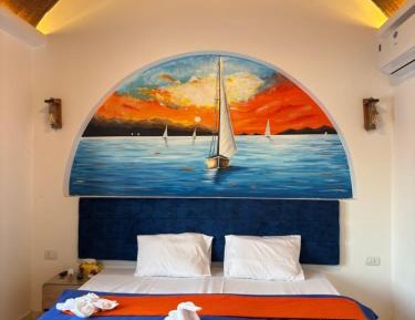King Room with River View and balcony 