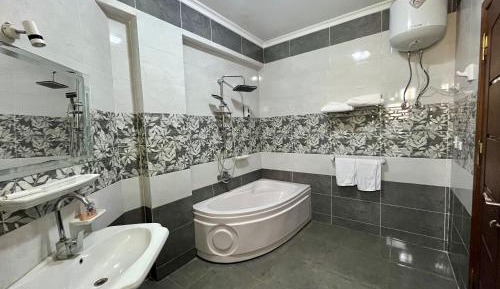 Triple Room with Bathroom
