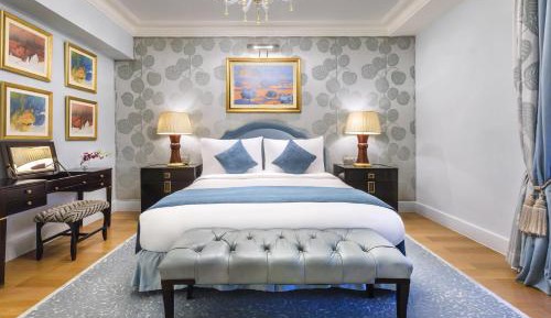 Nile Deluxe Suite