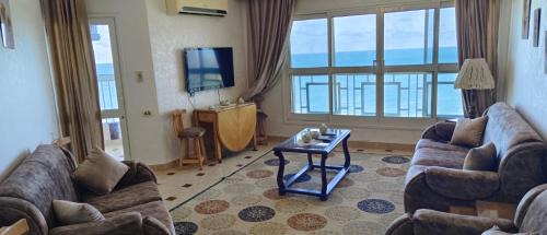 Two-Bedroom Apartment with Terrace and Sea View