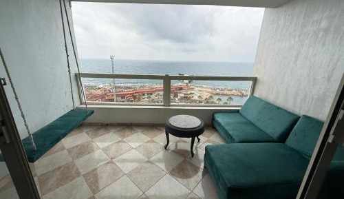 Two-Bedroom Apartment with Terrace and Sea View