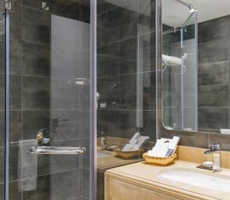 One-Bedroom Premium Apartment