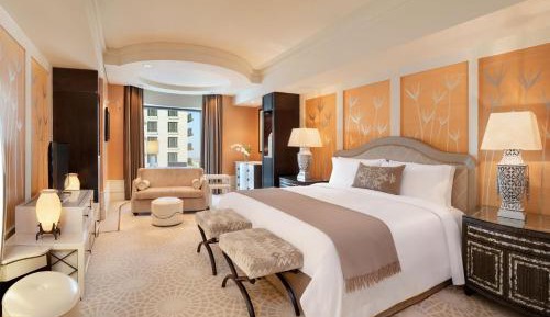 Deluxe Partial Nile View, Guest room, 1 King