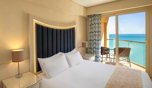 Suite (2 Adults) side Sea View
