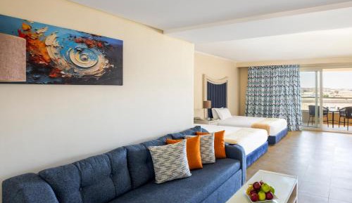 Double or Twin Room with City View