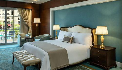St.Regis Suite