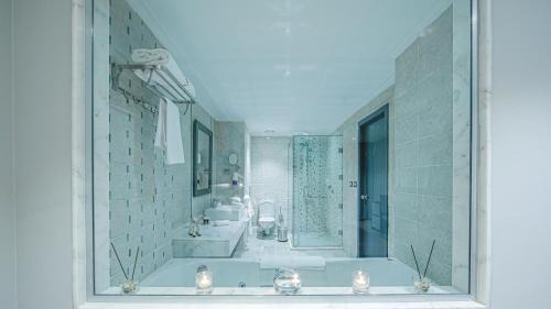 Premium room Jacuzzi indoor sea view  