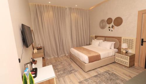 Deluxe Double or Twin Room