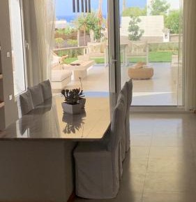 One-Bedroom Villa