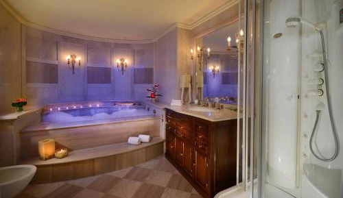 Royal Suite