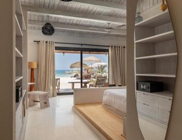 Suite with Sea View