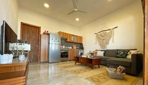 One-Bedroom Apartment with Garden View